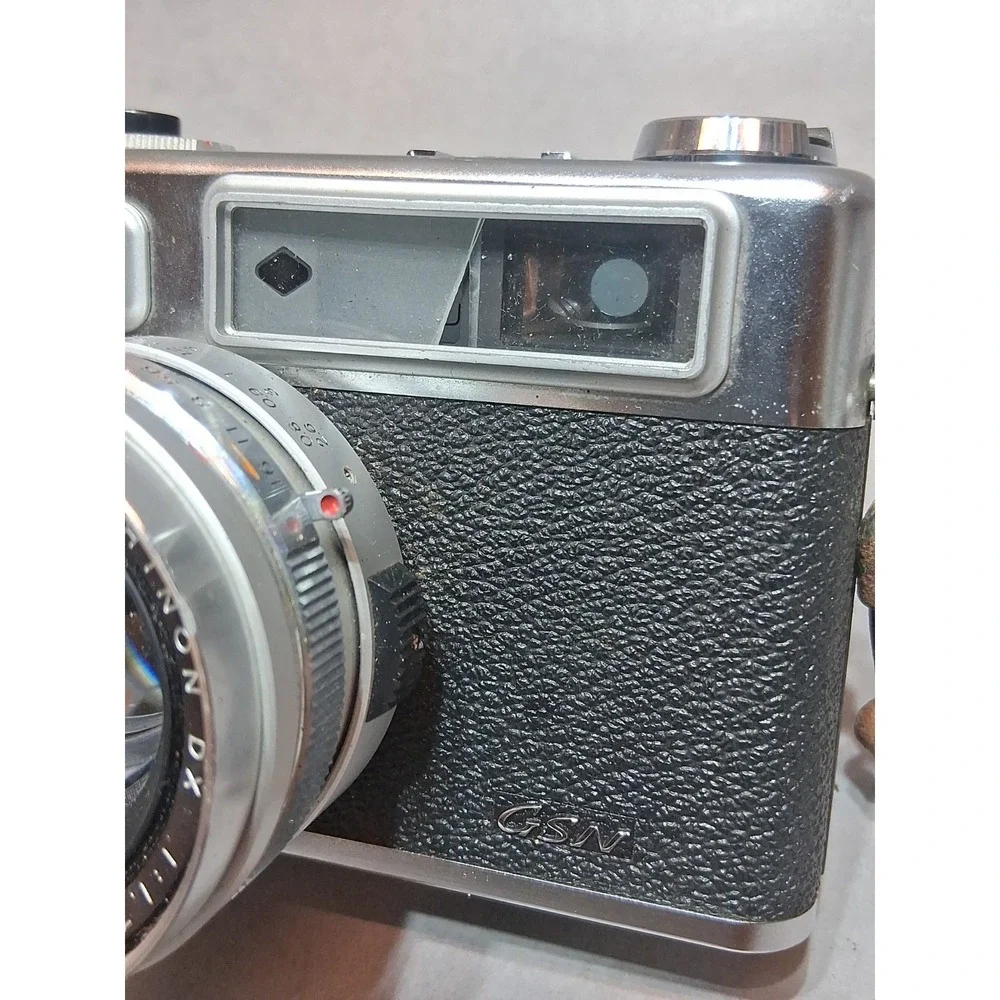 Yashica Electro 35 GSN 35mm Rangefinder Film Camera FOR PARTS OR REPAIR
